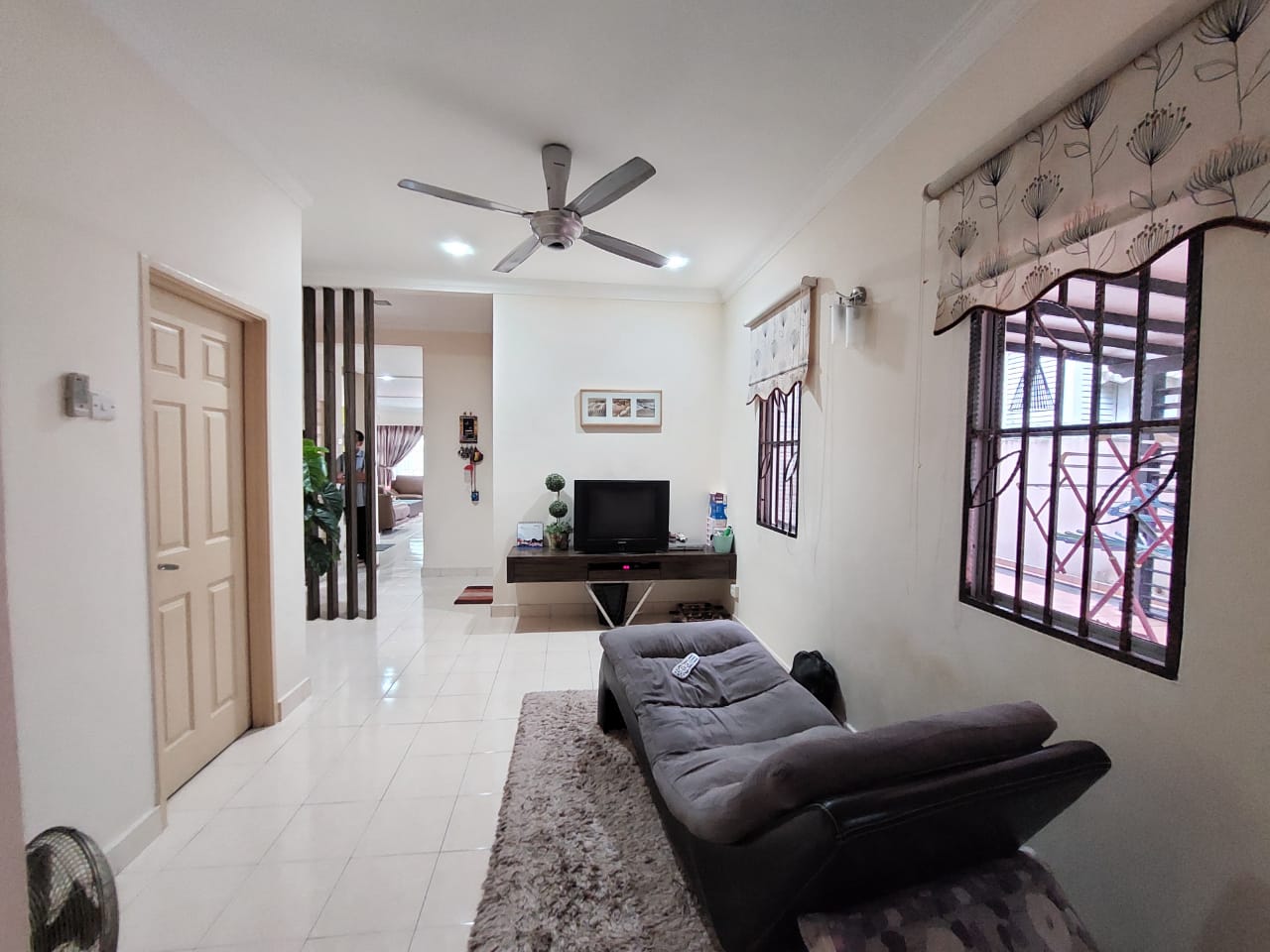 ELEGANT 2Storey Semi D Putra Permai Seri Kembangan - photo 6