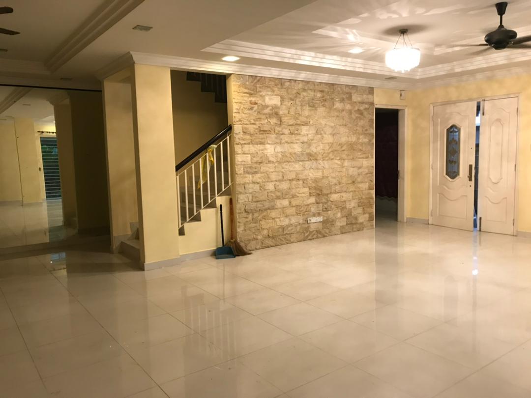 HUGE SPACIOUS 2 Storey Semi D Mutiara Gombak KL - photo 2