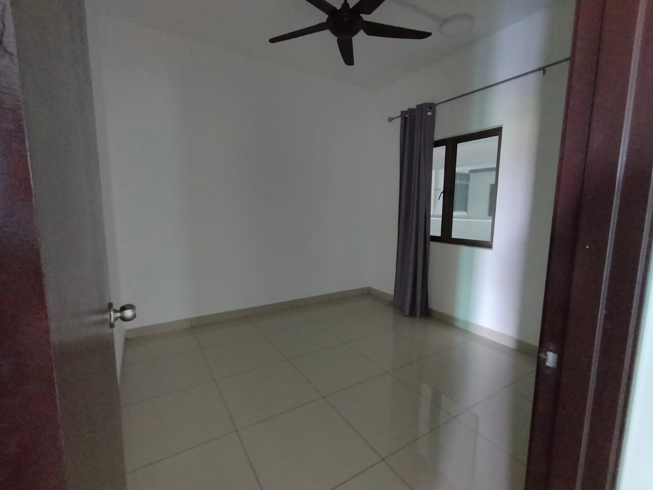 2 PARKING Residensi Zamrud Jln Reko KTM MRT Kajang - photo 6