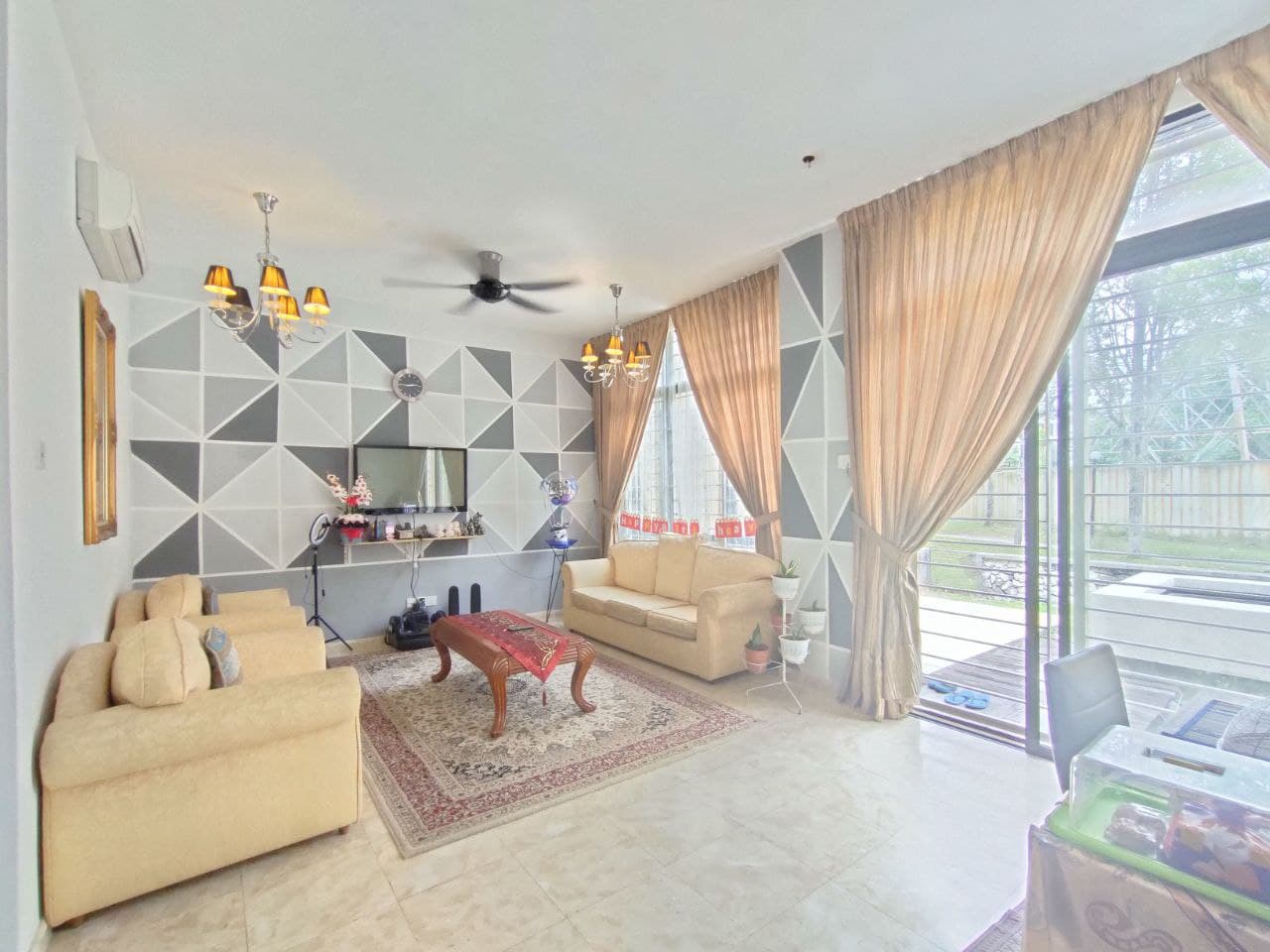 TASTEFUL Superlink Terrace Lake Edge Puchong - photo 2