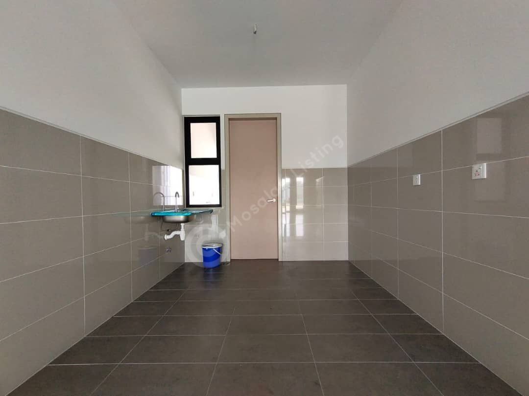 MODERN HUGE 2 Storey Elmina Valley 3 Denai Alam - photo 3