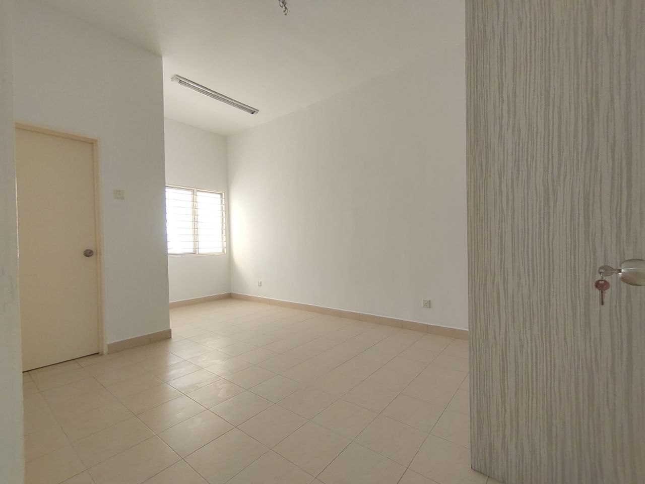 RENOVATED 2 Storey Linkhouse Dillenia Denai Alam - photo 12