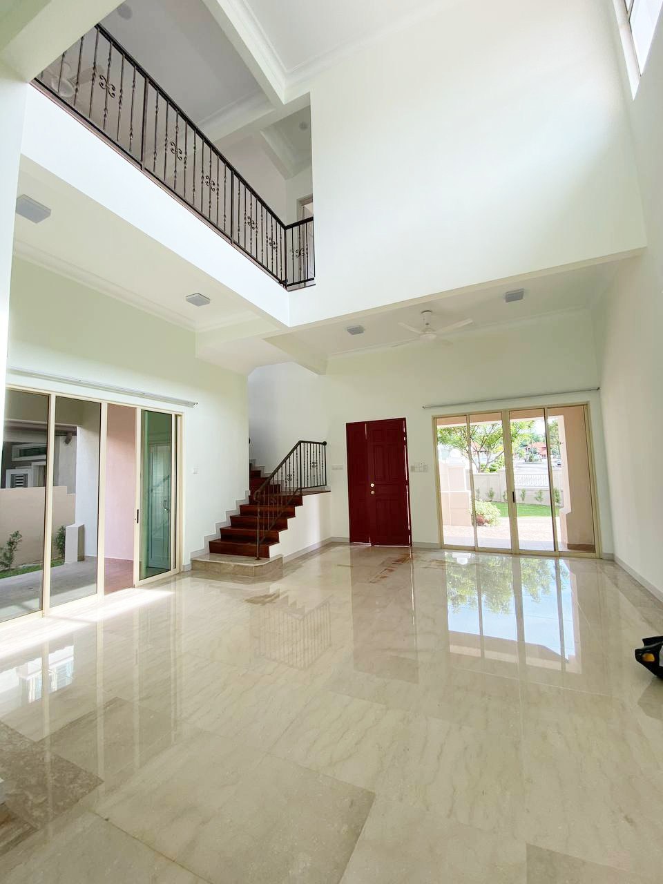 CORNER HUGE Bungalow Ara Damansara Petaling Jaya - photo 3