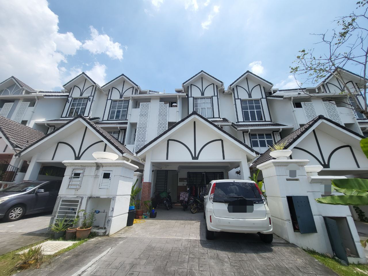 FACING OPEN 3 Storey Anjung Sari Setia Alam - photo 9