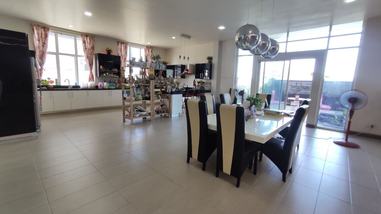 FREEHOLD CORNER Bungalow Kota Bayuemas Klang - photo 6
