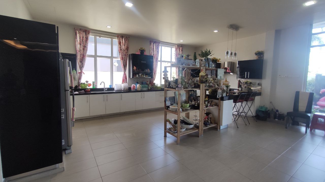 FREEHOLD CORNER Bungalow Kota Bayuemas Klang - photo 8