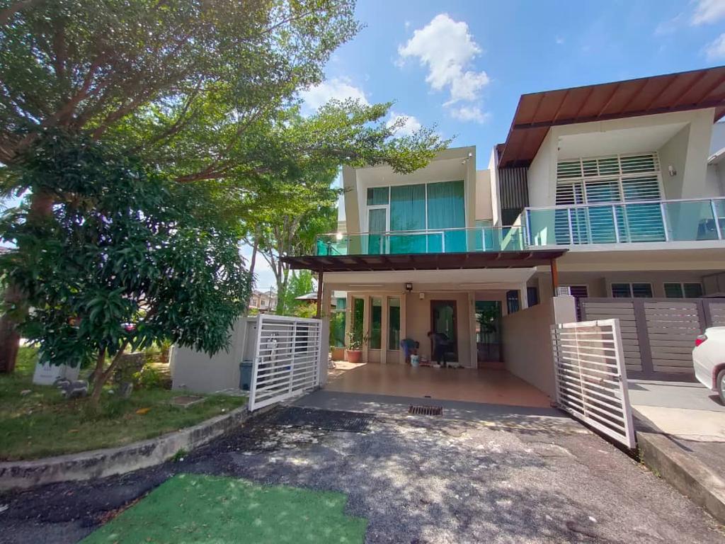 EXTREME NICE 2 Storey Corner Equine Seri Kembangan - photo 8