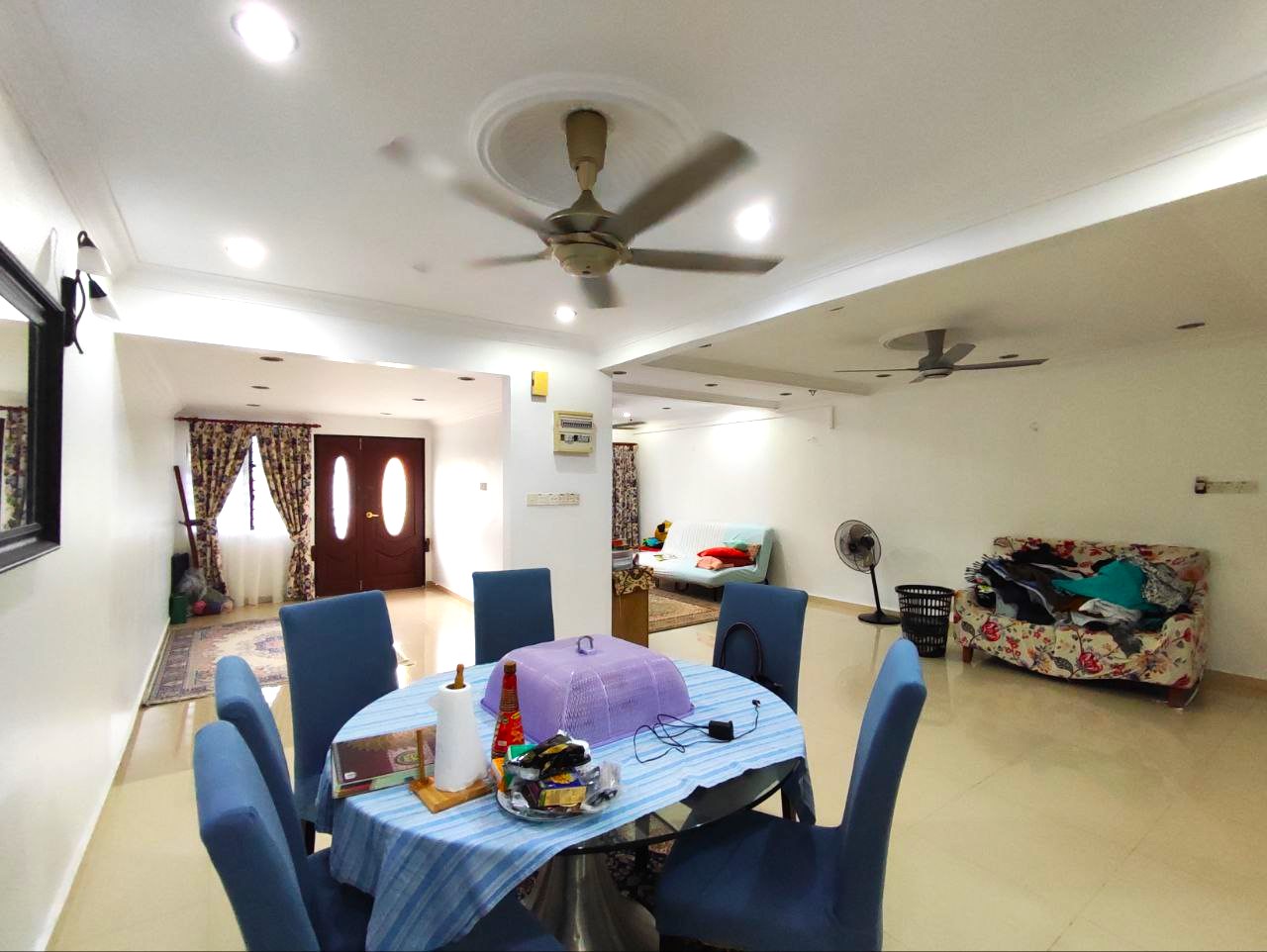 FACING OPEN RENOVATED 2Storey Seksyen 10 Shah Alam - photo 3