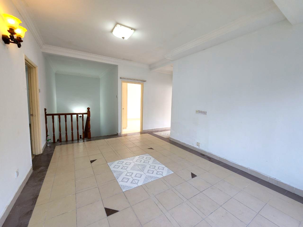 FACING OPEN Double Storey Semi D SS5 Kelana Jaya - photo 2