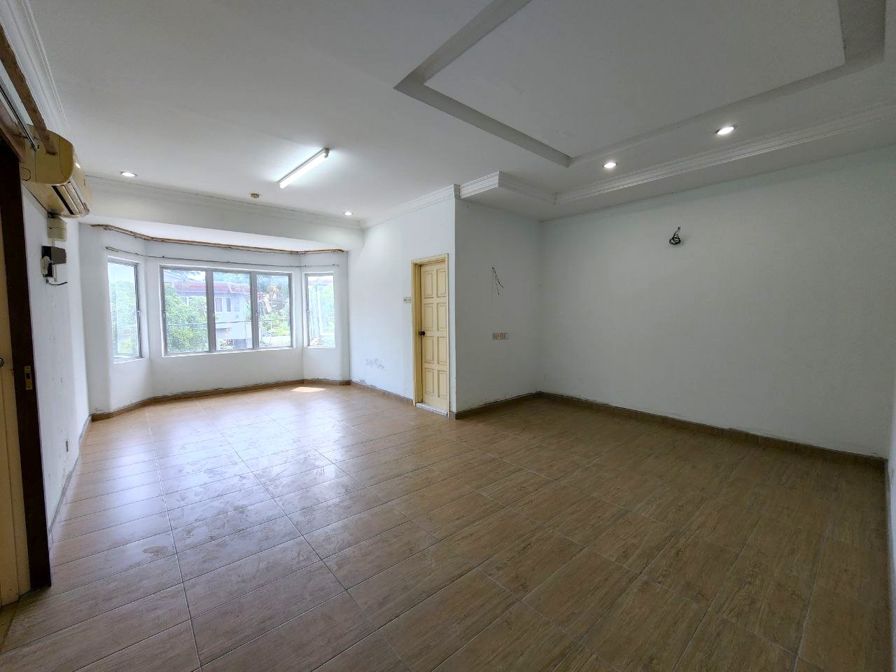 FACING OPEN Double Storey Semi D SS5 Kelana Jaya - photo 3