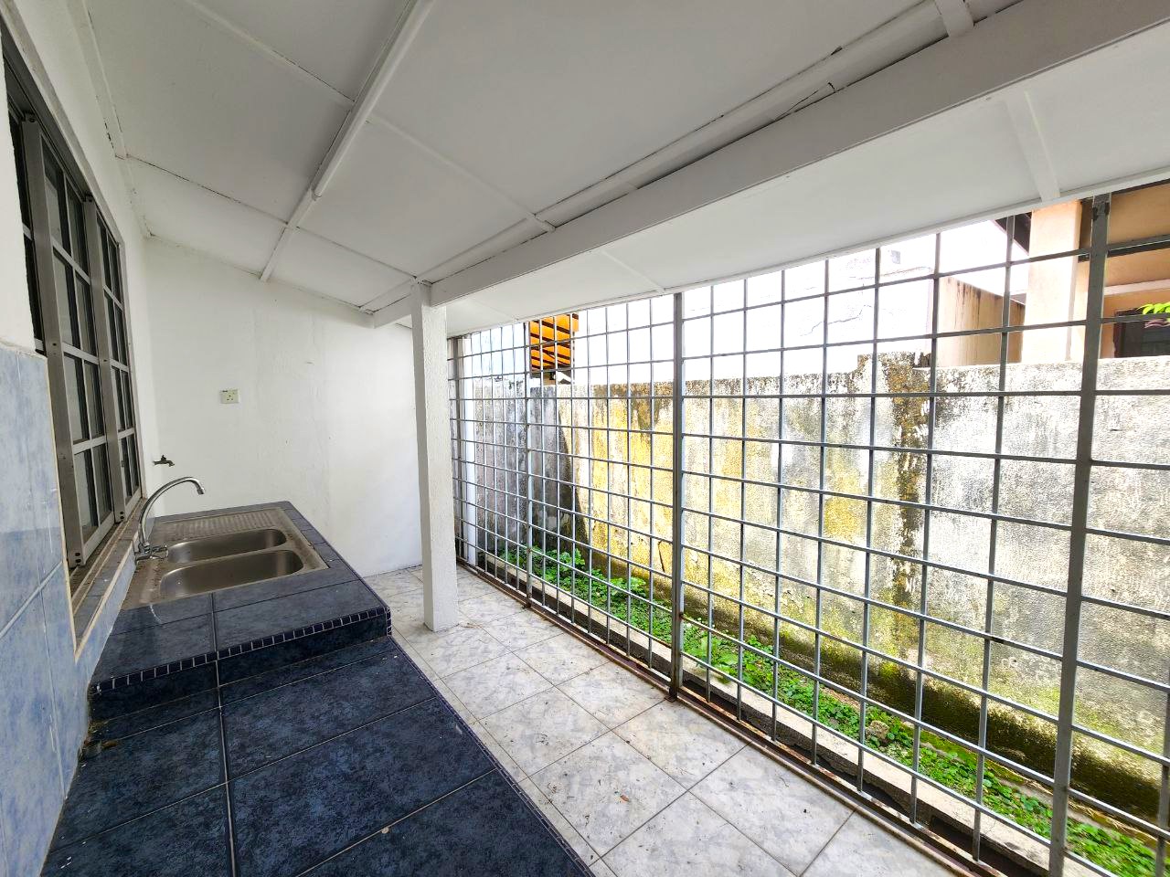 FACING OPEN Double Storey Semi D SS5 Kelana Jaya - photo 6