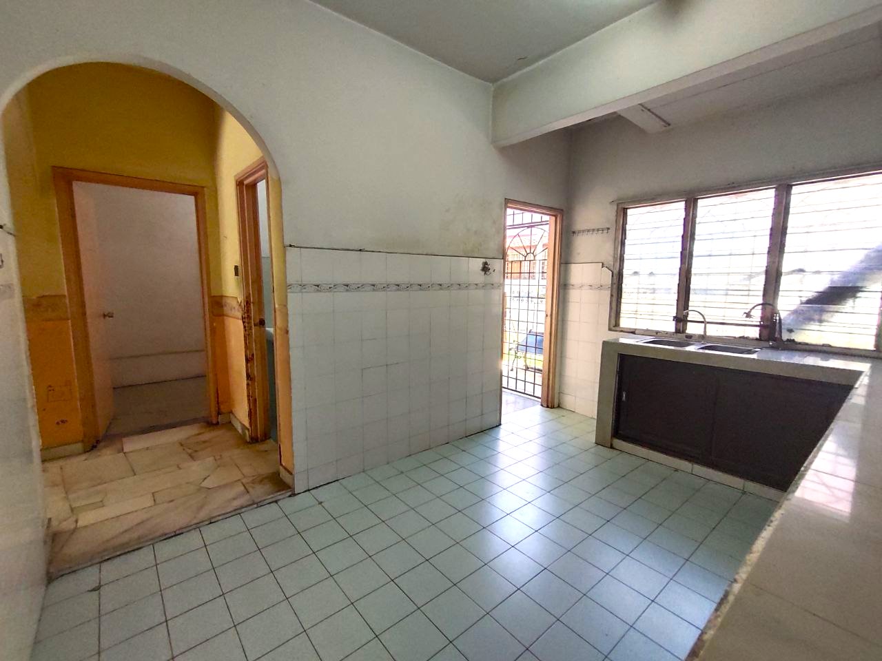 MURAH Teres Teluk Gedung Indah Pelabuhan Klang - photo 6