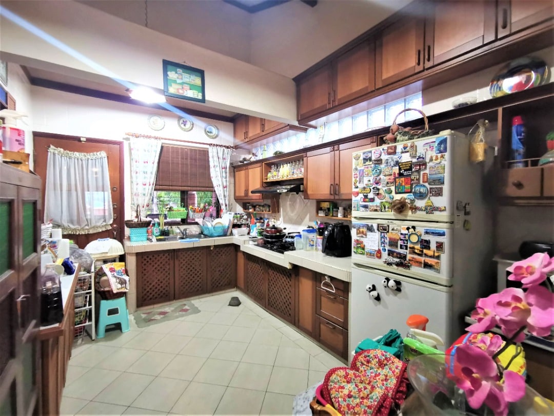 EXCLUSIVE Bungalow Tmn Gombak Setia Kuala Lumpur - photo 4