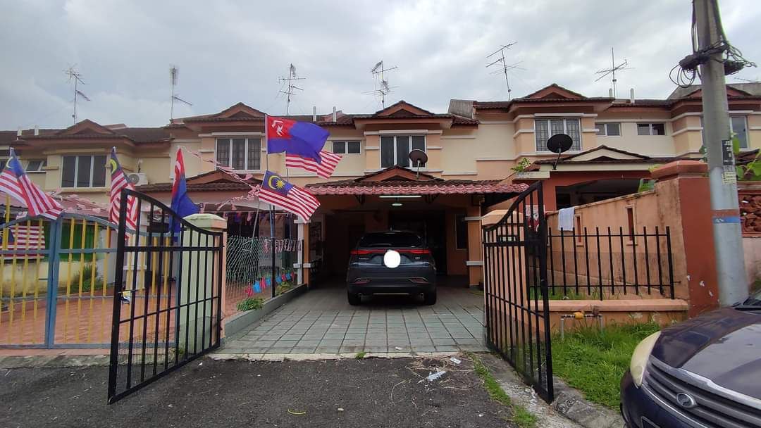 FULLY FURNISHED DOUBLE STOREY TERRACE KOTA TINGGI