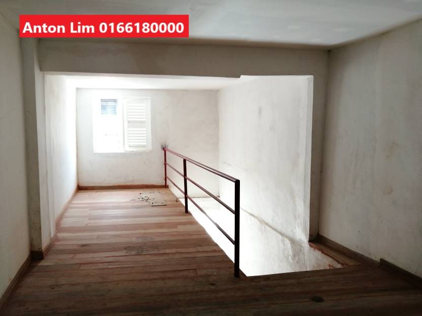 2 Adjoined Heritage Shop End Lot-Jalan Gudwara - photo 4