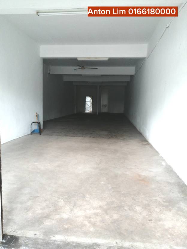 3 STOREY SHOPHOUSE FACING JELUTONG MAIN ROAD
