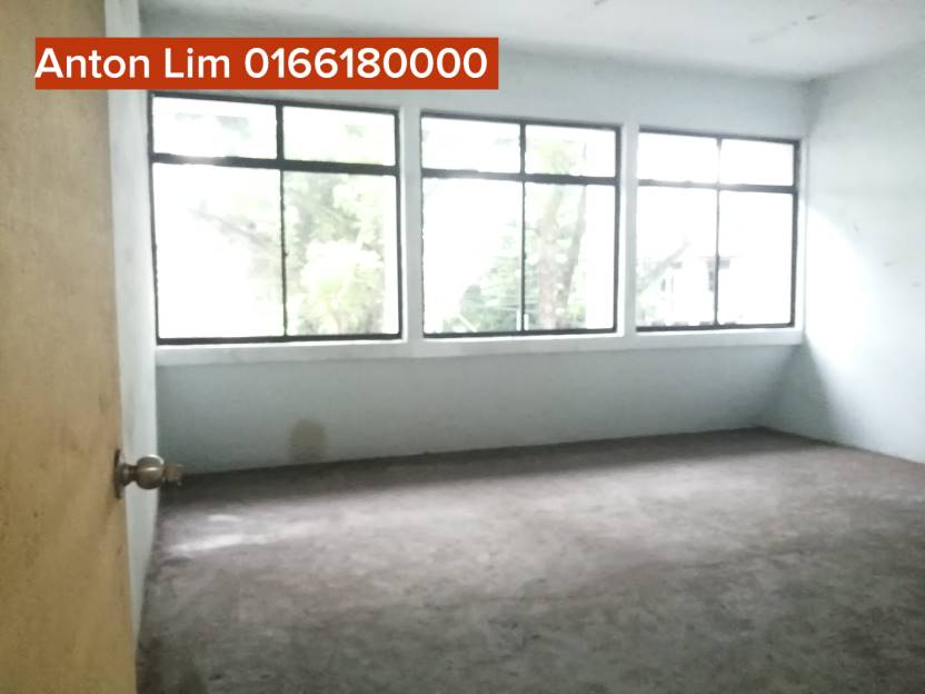 3 STOREY SHOPHOUSE FACING JELUTONG MAIN ROAD - photo 3