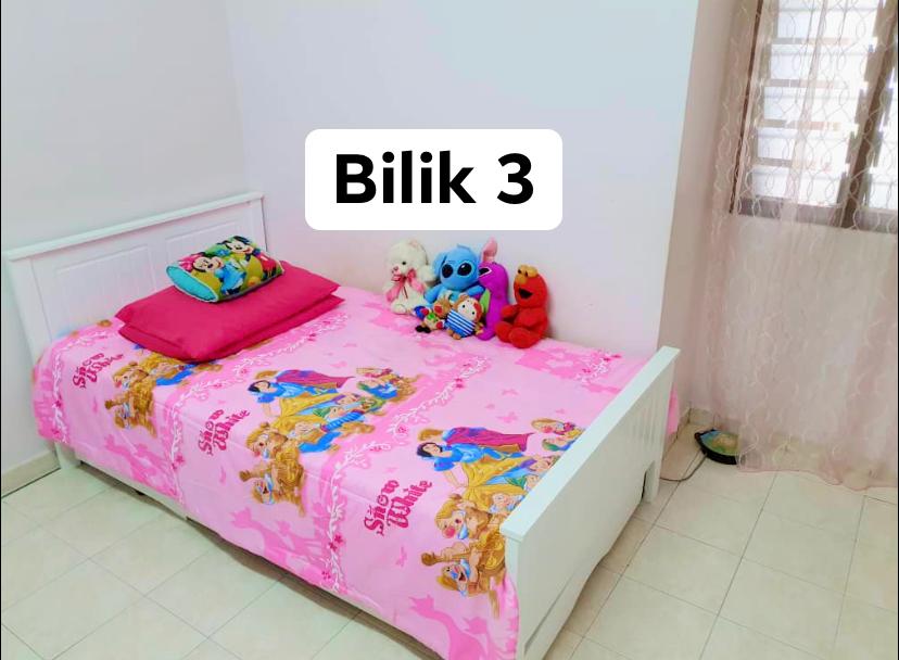 Single Storey Terrace Equine Park Seri Kembangan - photo 3