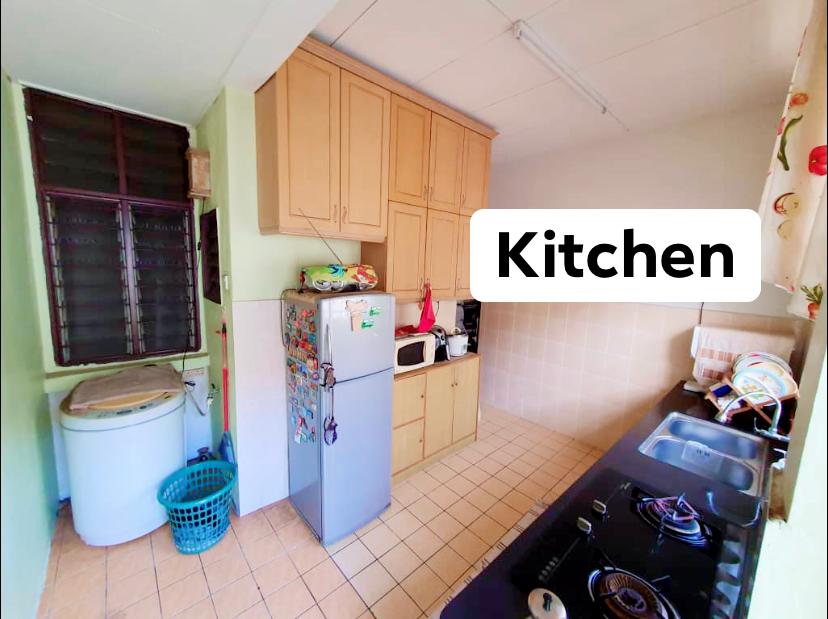 Single Storey Terrace Equine Park Seri Kembangan - photo 6
