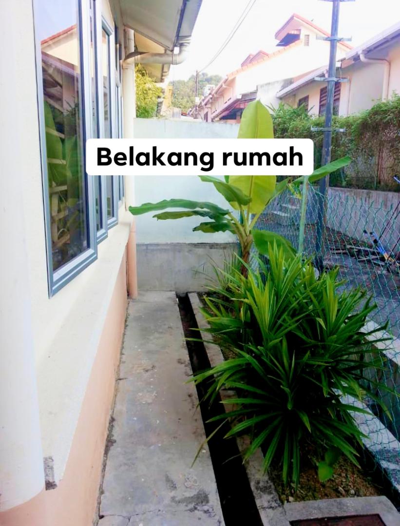 Single Storey Terrace Equine Park Seri Kembangan - photo 10