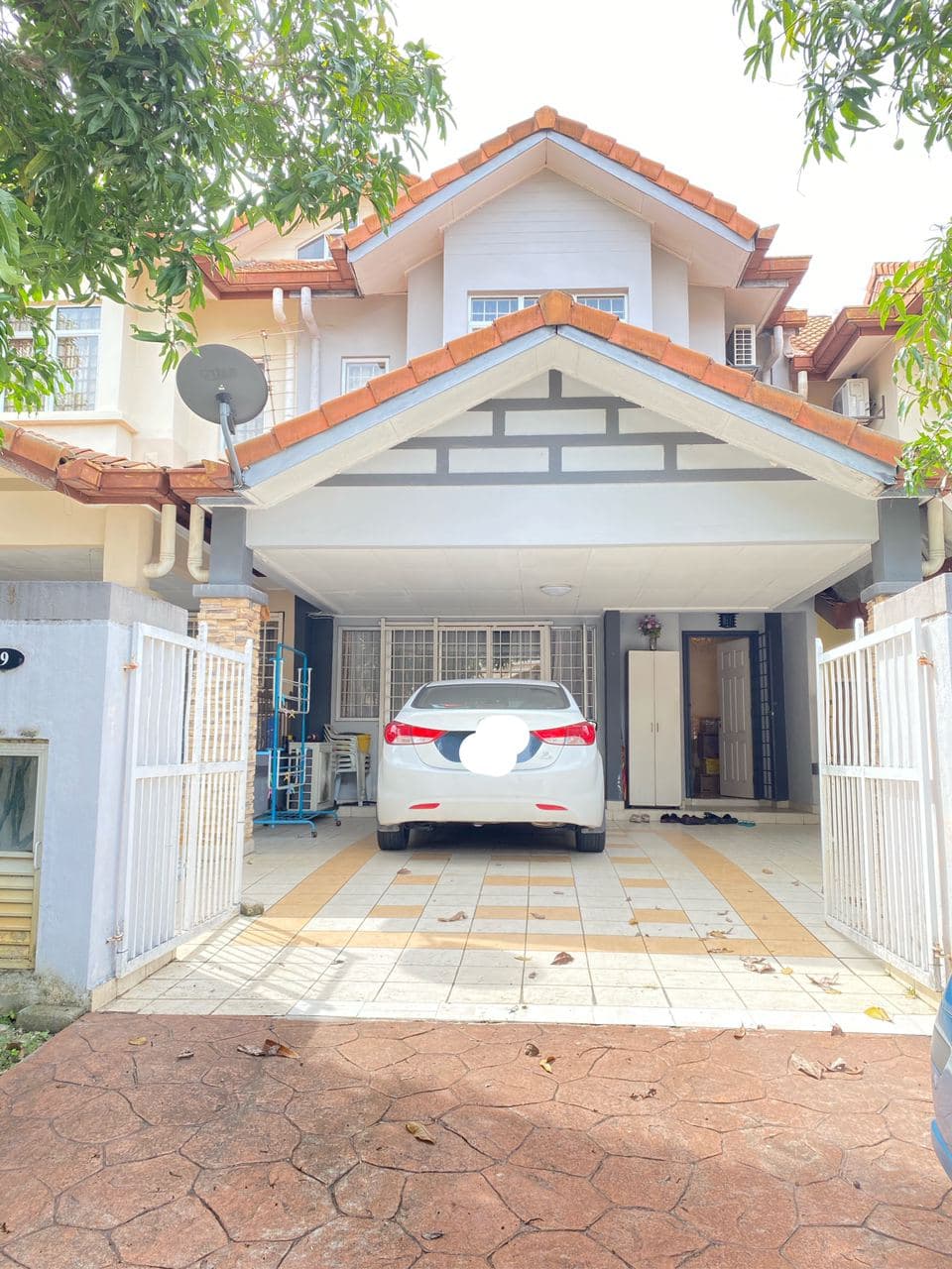 Double Storey Terrace Taman Bukit Subang - photo 1