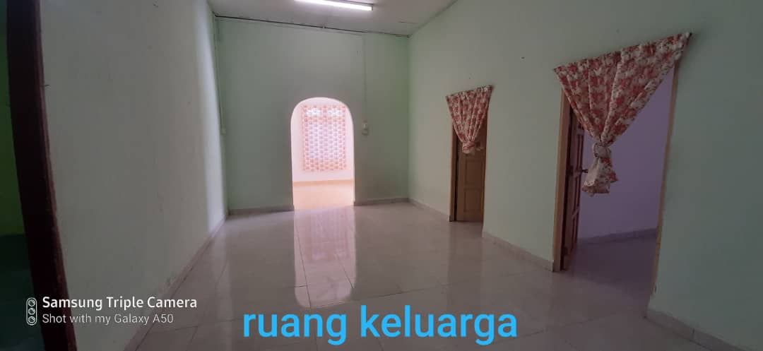 SINGLE-STOREY HOUSE KG PAYA BALAI BESAR DUNGUN - photo 3