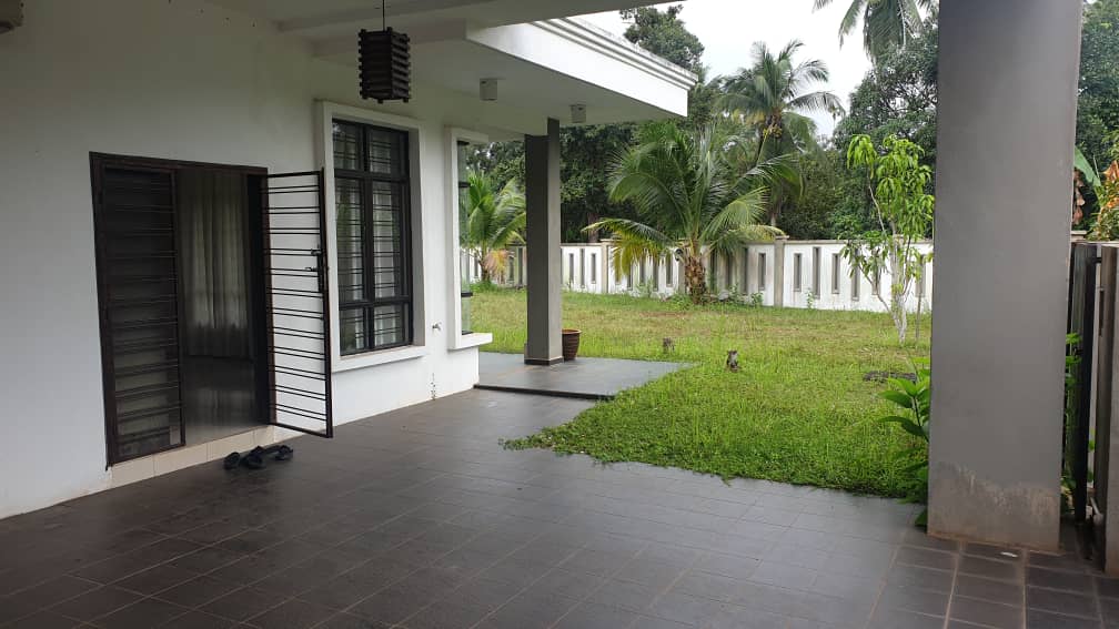 CORNERLOT Semi-D Setingkat Perumahan Padang Permai - photo 2