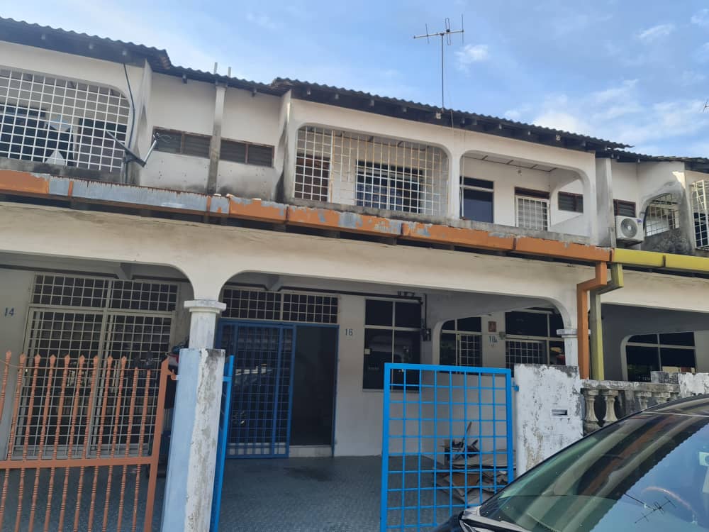 Teres 2 Tingkat Alor Akar Kuantan - FREEHOLD
