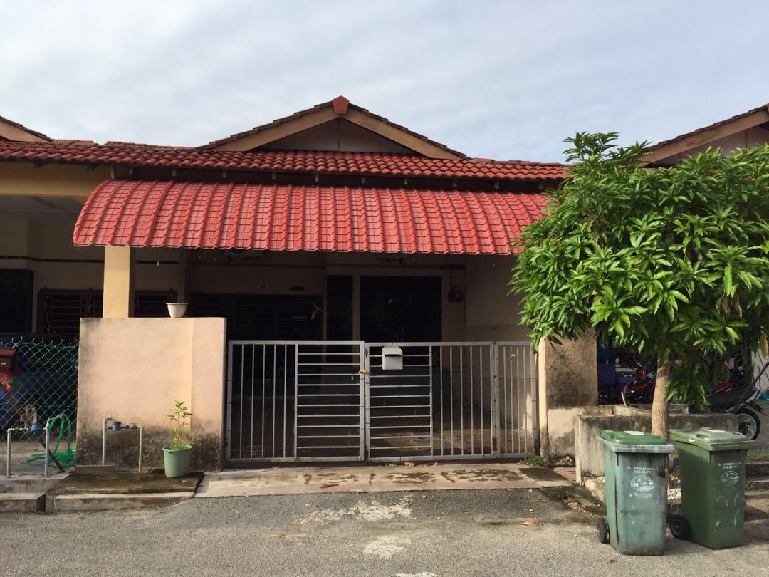 Teres Setingkat Taman Jack Kuantan Pahang