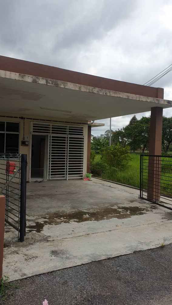 CORNERLOT Teres Setingkat Pandan Makmur KUANTAN - photo 2