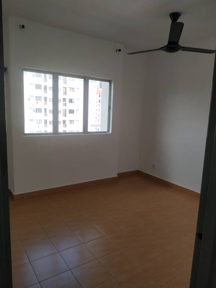 Villa Makmur Condominium, Jalan Dutamas Raya - photo 9
