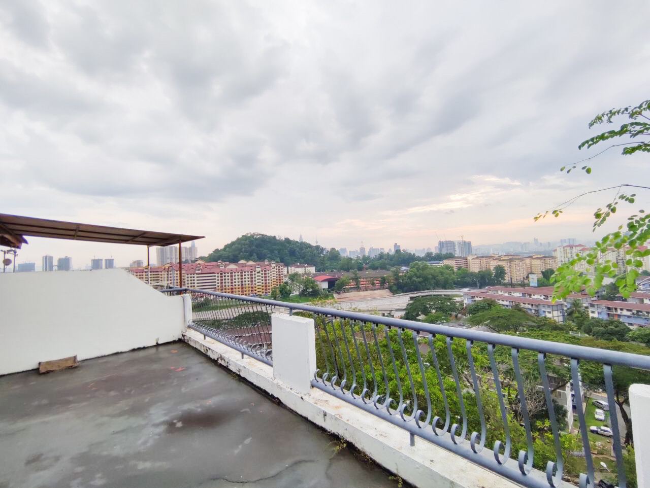PENTHOUSE SRI KINABALU CONDO WANGSA MAJU KUALA LUM - photo 7