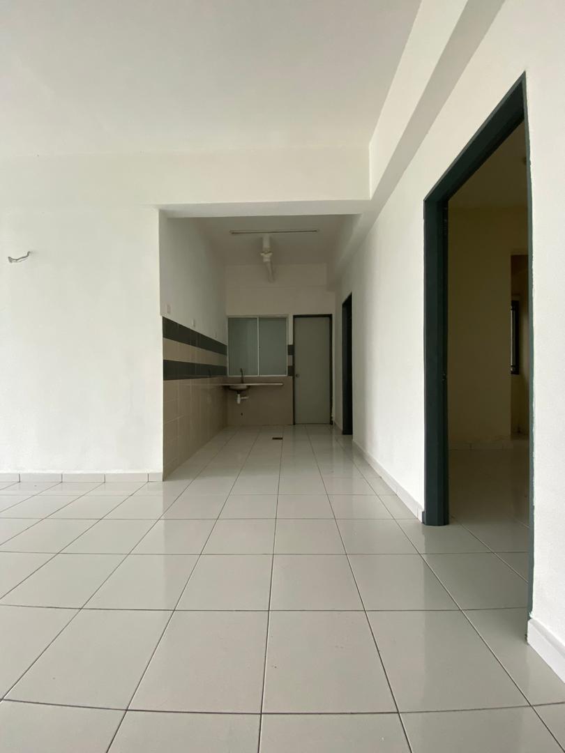 Pangsapuri Damai Seksyen 25 Shah Alam - photo 2