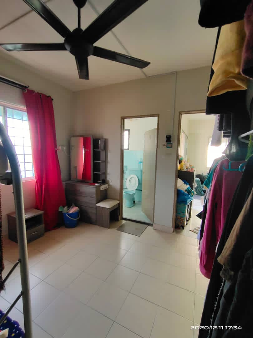 Room For Rent Desa View Tower Taman Melawati - photo 2