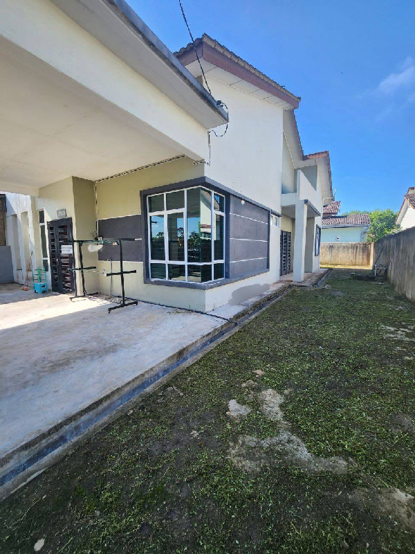 RUMAH SEMI-D SETINGKAT JAYA GADING KUANTAN UNTUK DISEWA - photo 4