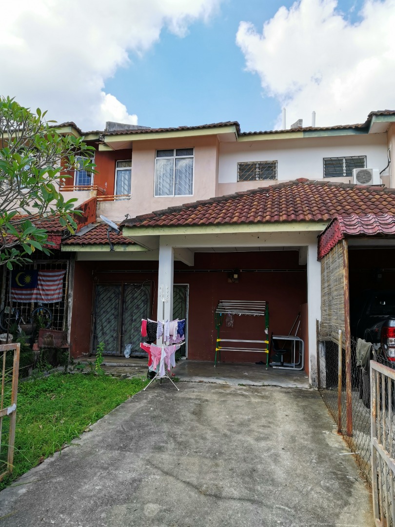 CHEAPEST 2 Storey Taman Desa Vista Salak Tinggi - photo 1