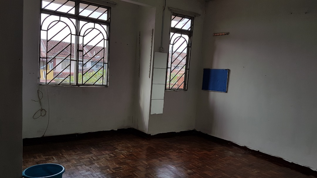 CHEAPEST 2 Storey Taman Desa Vista Salak Tinggi - photo 8