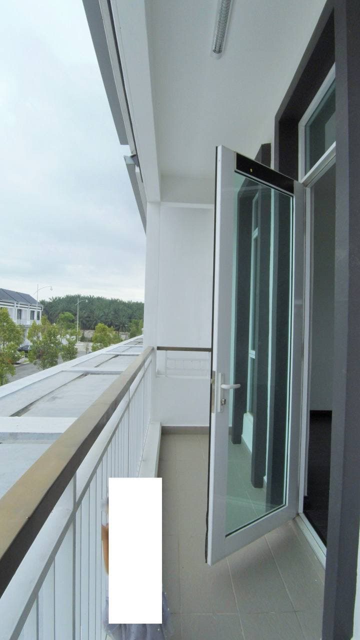 FREEHOLD 2 Storey Merrydale Eco Majestic Semenyih - photo 6