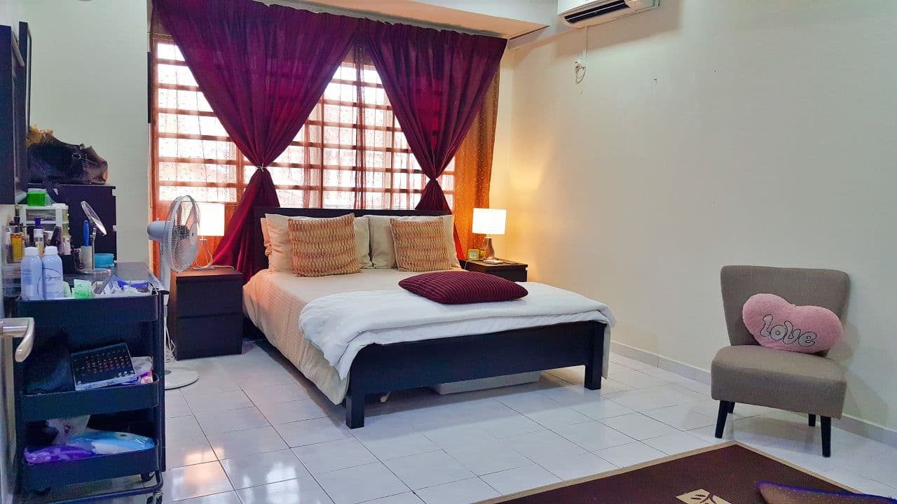 FREEHOLD RENOVATED 2 Storey Taman Sutera Kajang - photo 5
