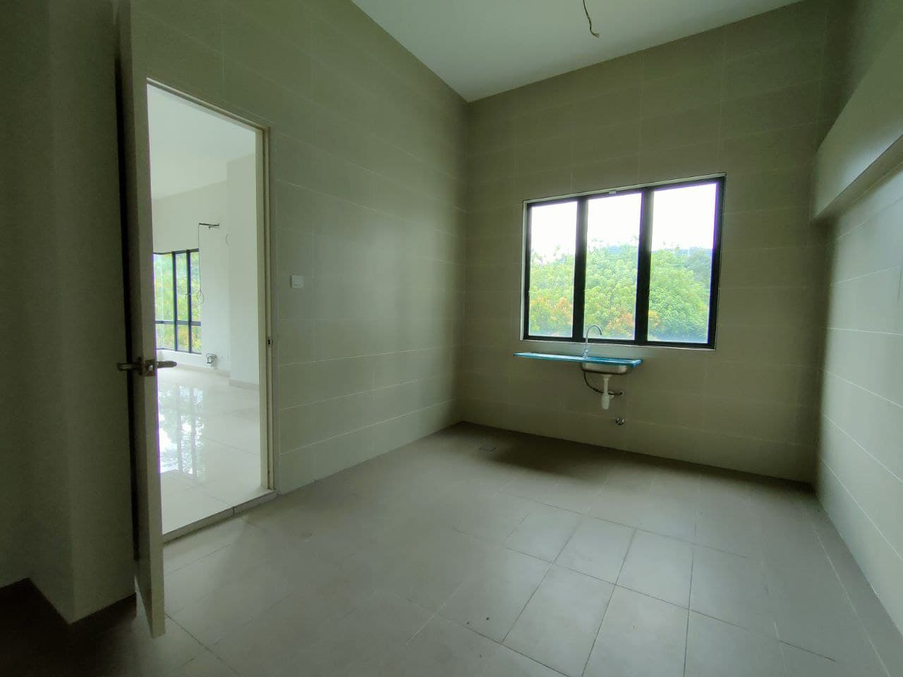 SEMI D 2half Storey Taman Dagang Jaya Ampang - photo 6