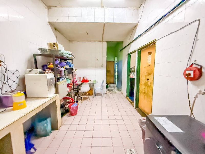 Teres Setingkat Jalan Dendang Telok Panglima Garang - photo 8