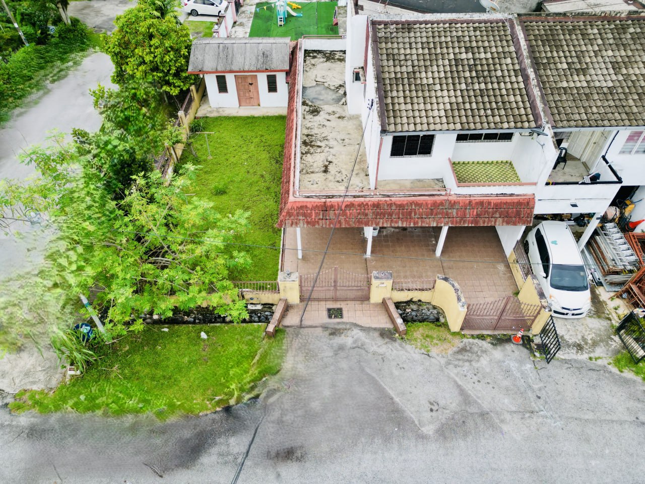 2 Storey Terrace House Taman Sri Watan, Ampang - photo 1