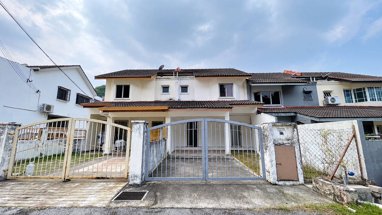 2 Storey Terrace House Taman Mega Jaya, Ampang - photo 1