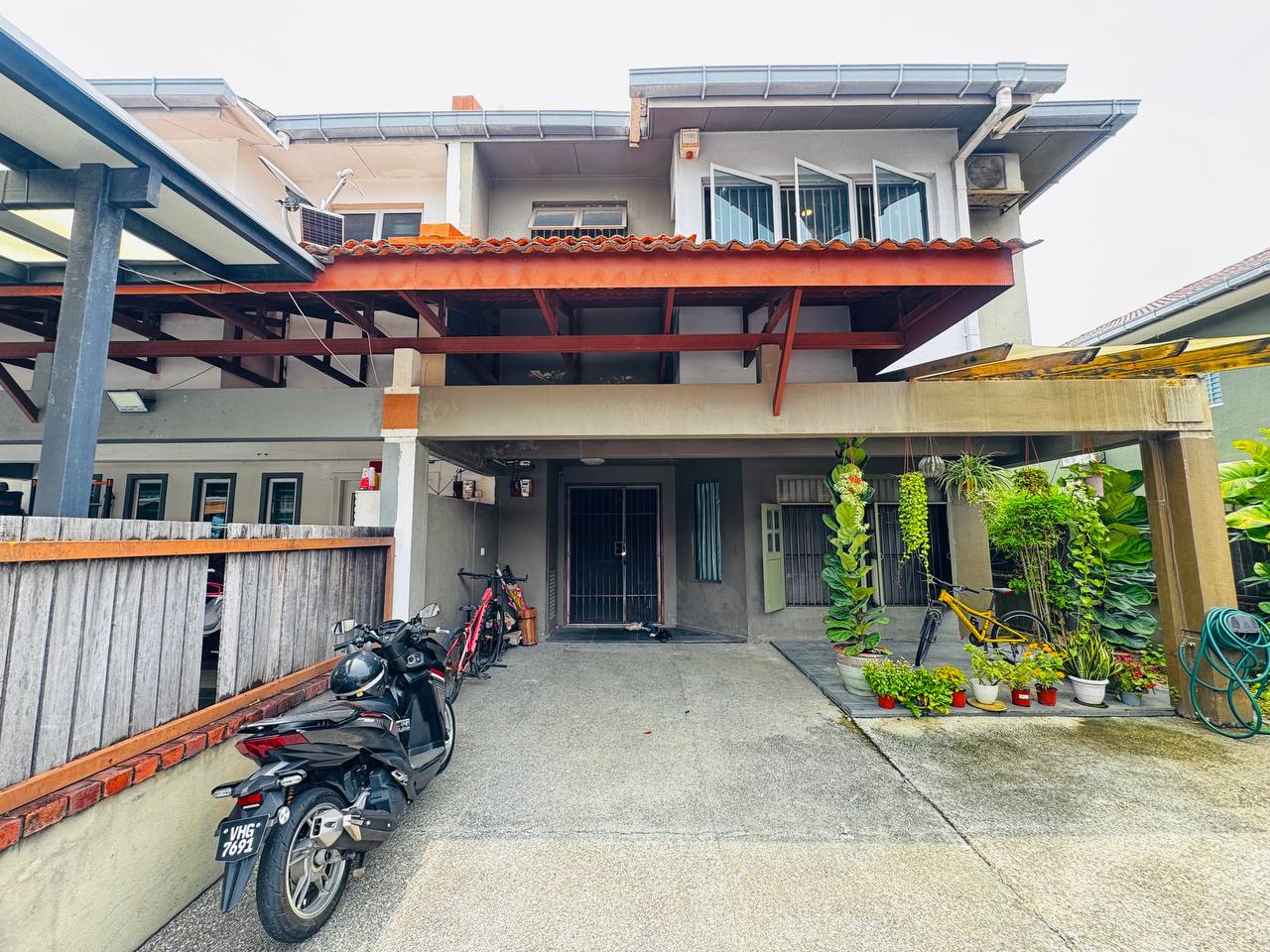 2 Storey Terrace Taman Seri Utama Kota Damansara - photo 2