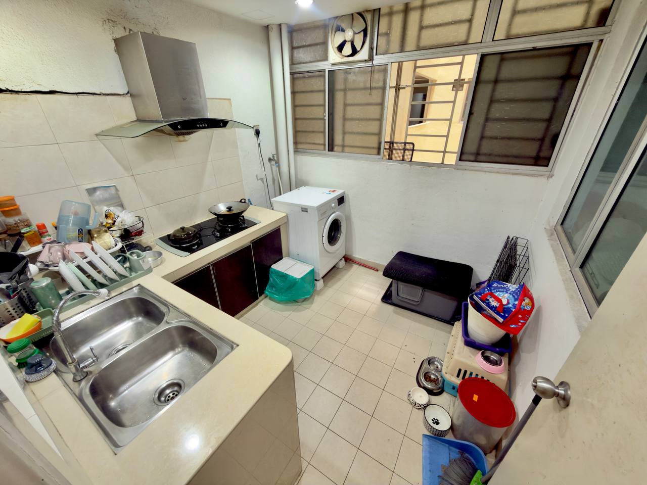 Kinrara Mas Condominium, Bukit Jalil - photo 8