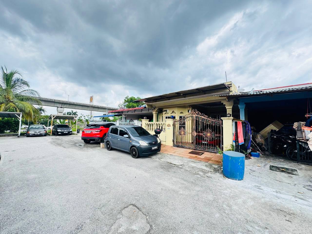 1 Storey Terrace Bandar Kinrara BK4, Puchong - photo 3