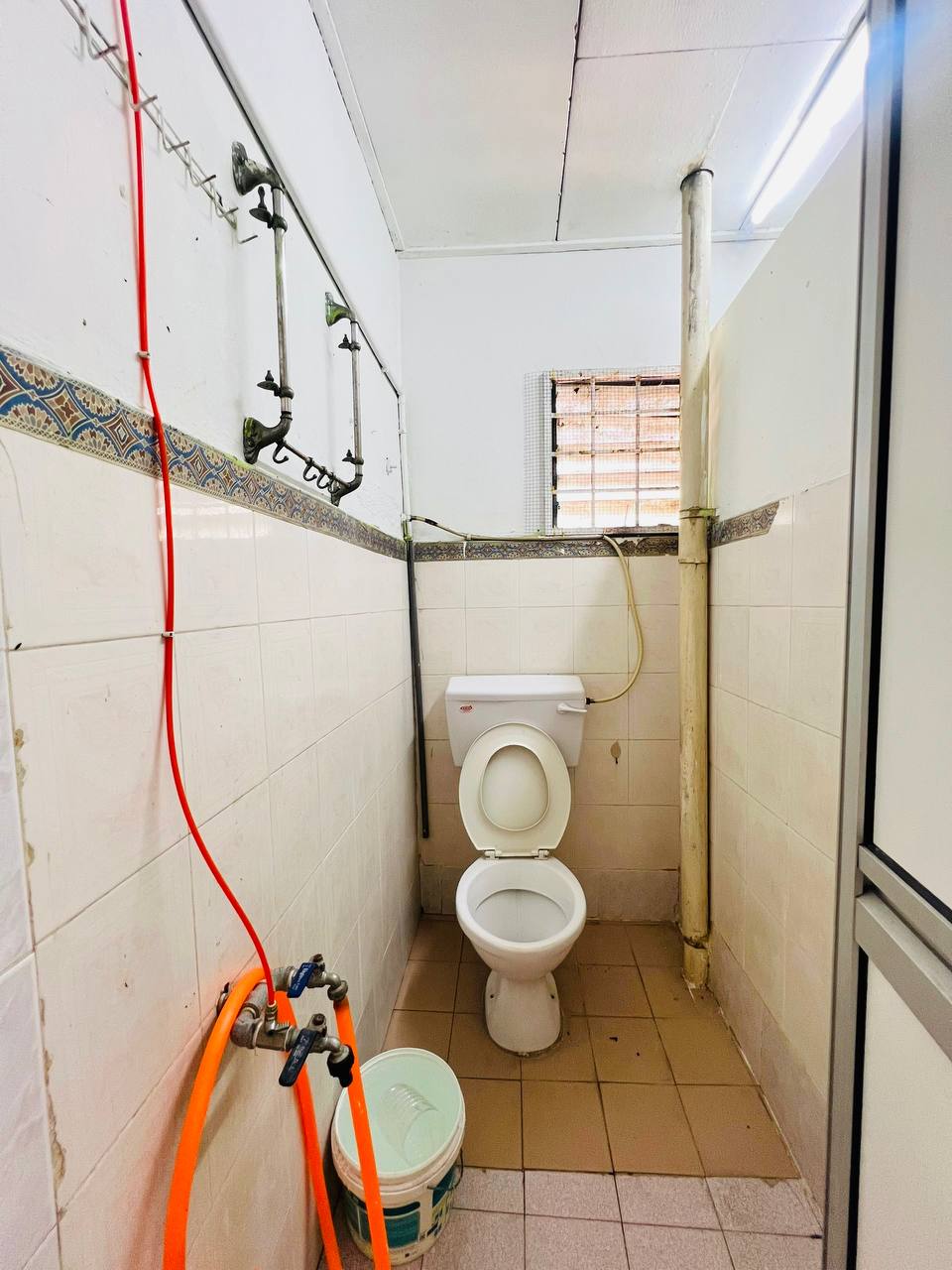 1 Storey Terrace Bandar Kinrara BK4, Puchong - photo 7