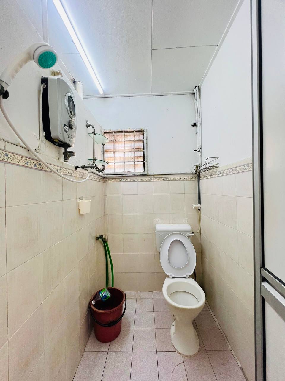 1 Storey Terrace Bandar Kinrara BK4, Puchong - photo 13