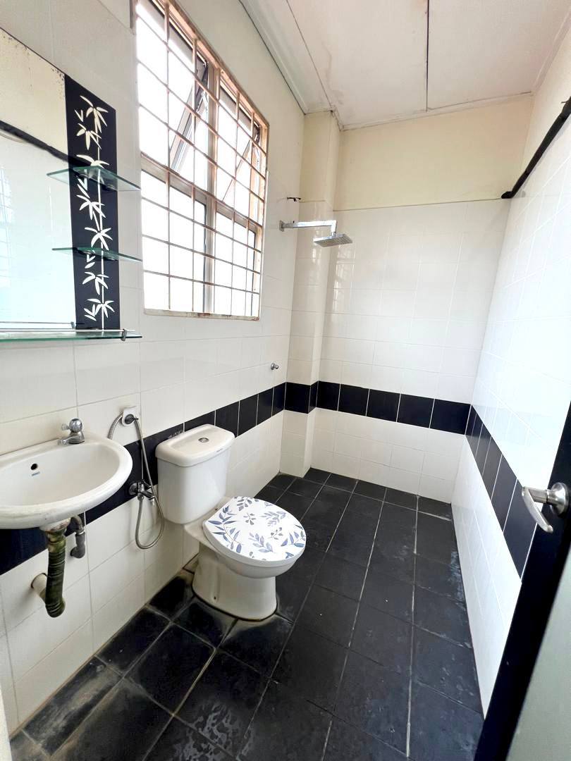 2 Storey Terrace House Bandar Putra Permai - photo 5