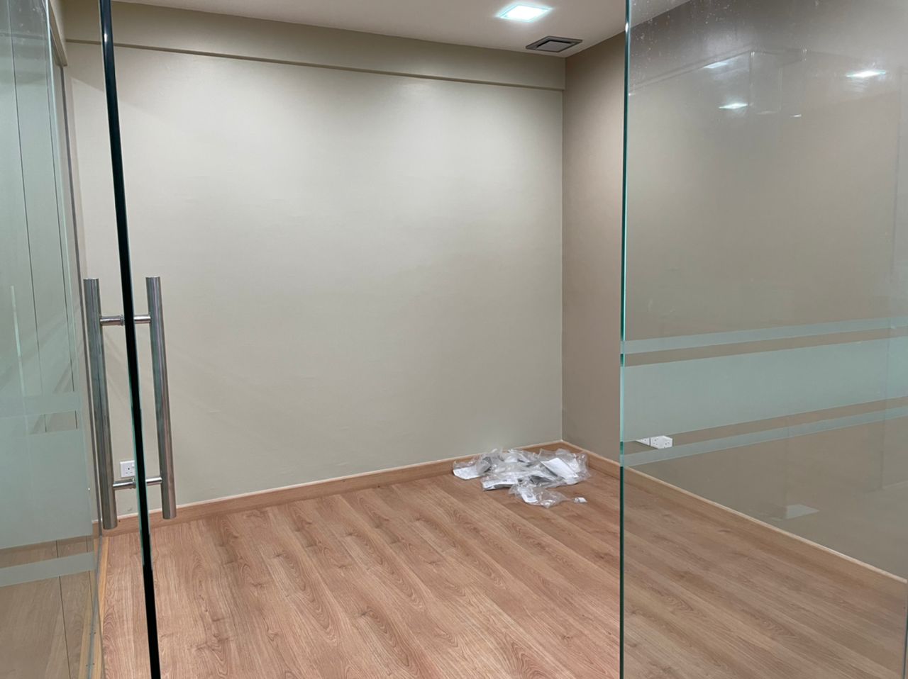 Shop Office for Sale at StarParc Point E Starpac - photo 9